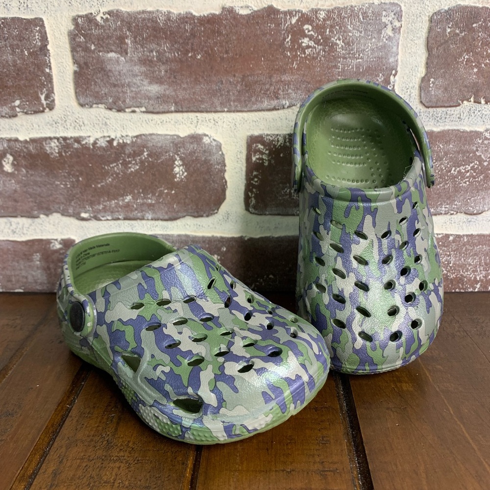 Baby Boys Camouflage Water Shoe Size 5/6